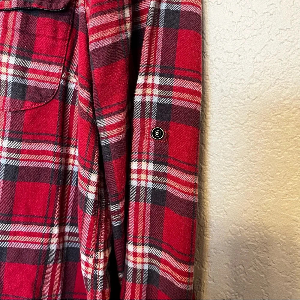 Jachs Girlfriend red plaid long sleeve snap button down shirt size medium - Picture 5 of 11